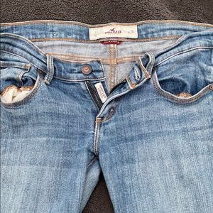 Hollister jeans